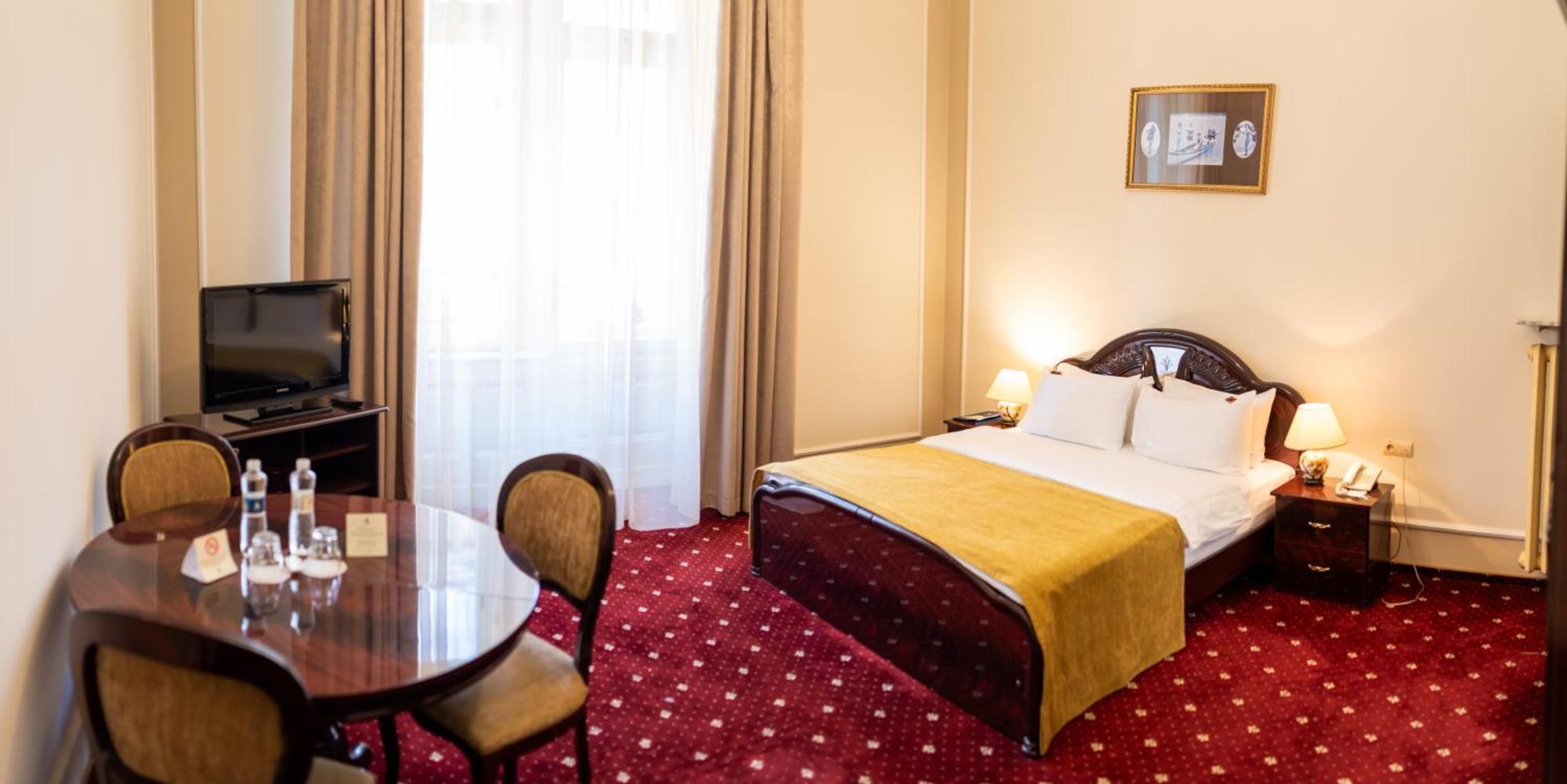 George Hotel Lviv Ngoại thất bức ảnh