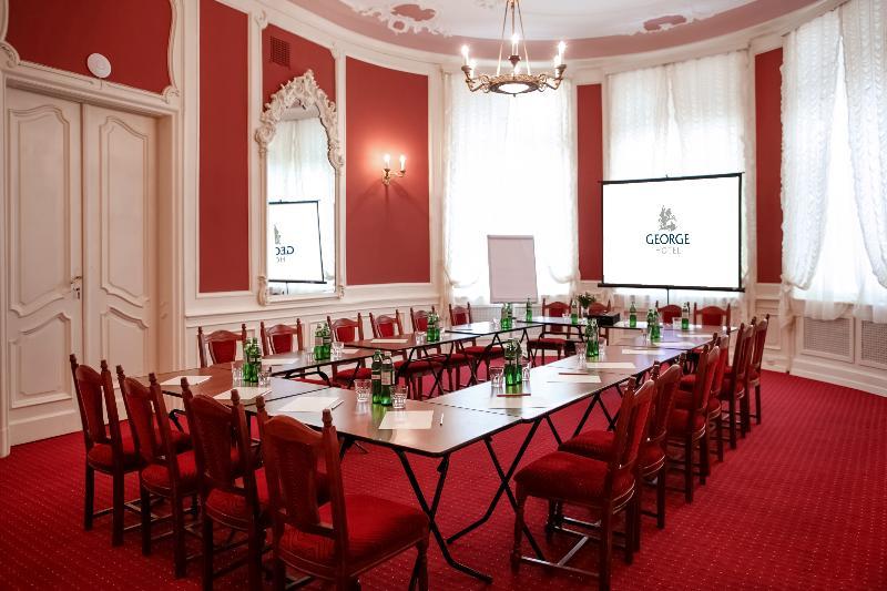 George Hotel Lviv Ngoại thất bức ảnh