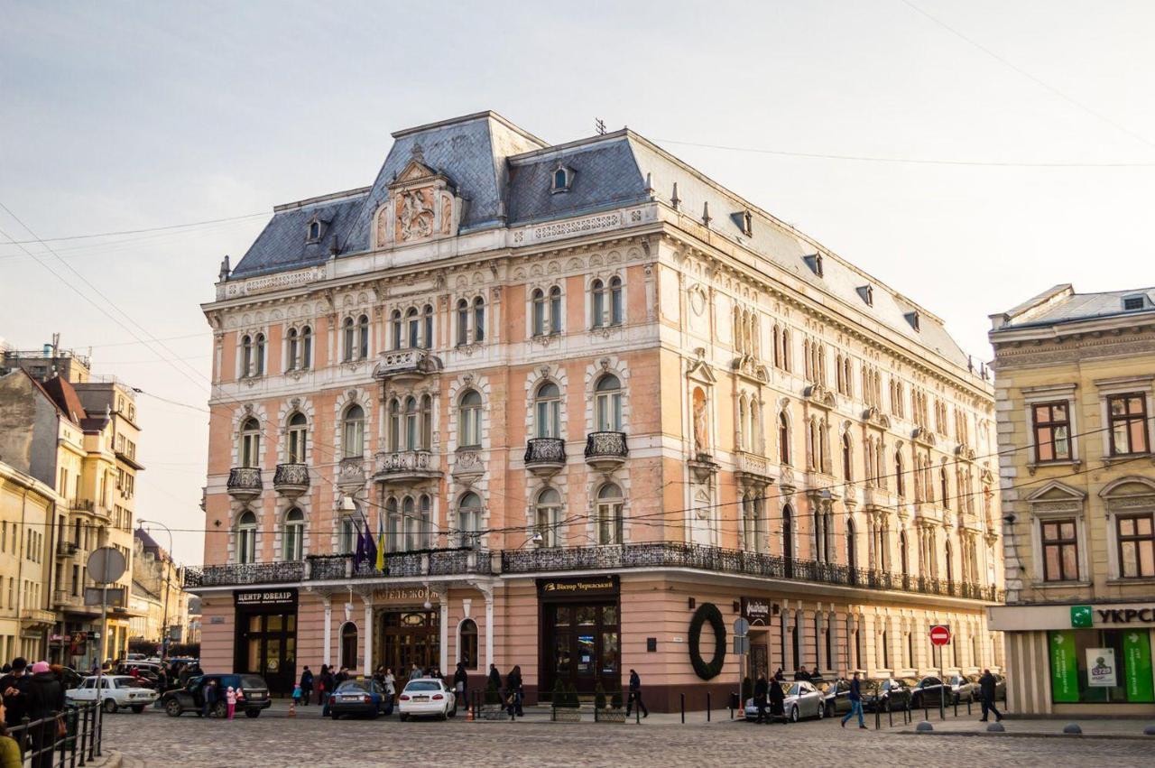 George Hotel Lviv Ngoại thất bức ảnh