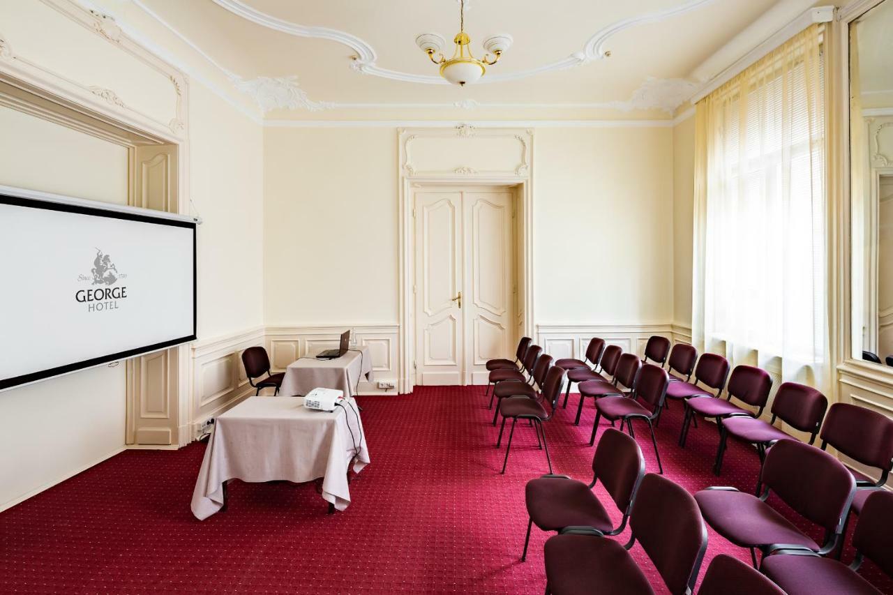 George Hotel Lviv Ngoại thất bức ảnh